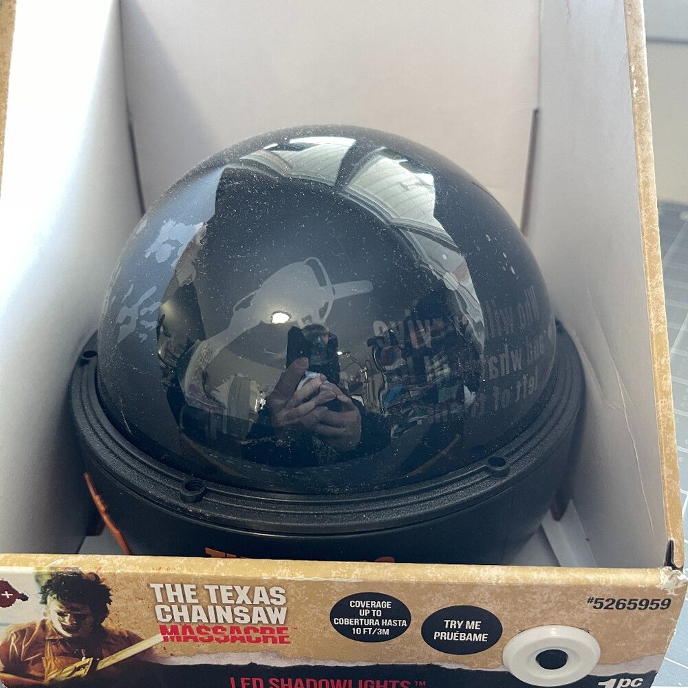 Texas Chainsaw Massacre LED Shadowlights Rotating Light Dome Projector Halloween